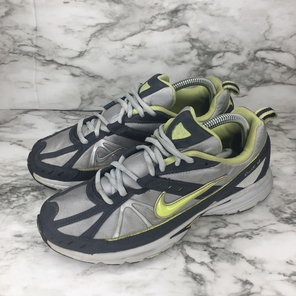 nike dart running shoes